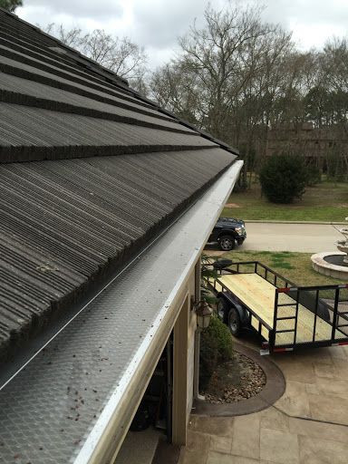 Roofing Contractor «Modern Roofing», reviews and photos, 7711 Shag Bark Dr, Magnolia, TX 77354, USA