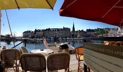 Le Perroquet Vert à Honfleur
