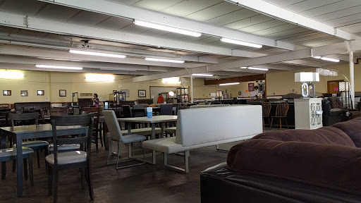 Furniture Store «Durham Discount Furniture», reviews and photos, 804 N Miami Blvd, Durham, NC 27703, USA