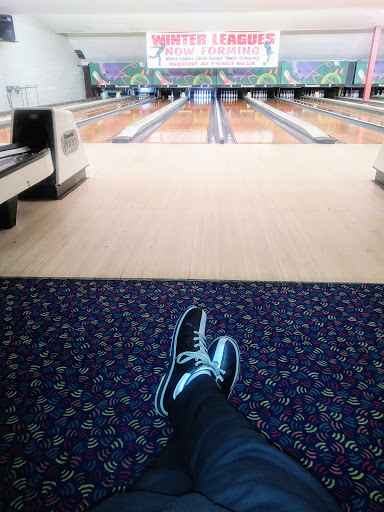 Bowling Alley «Madison Park Family Bowling Center», reviews and photos, 25023 John R Rd, Madison Heights, MI 48071, USA