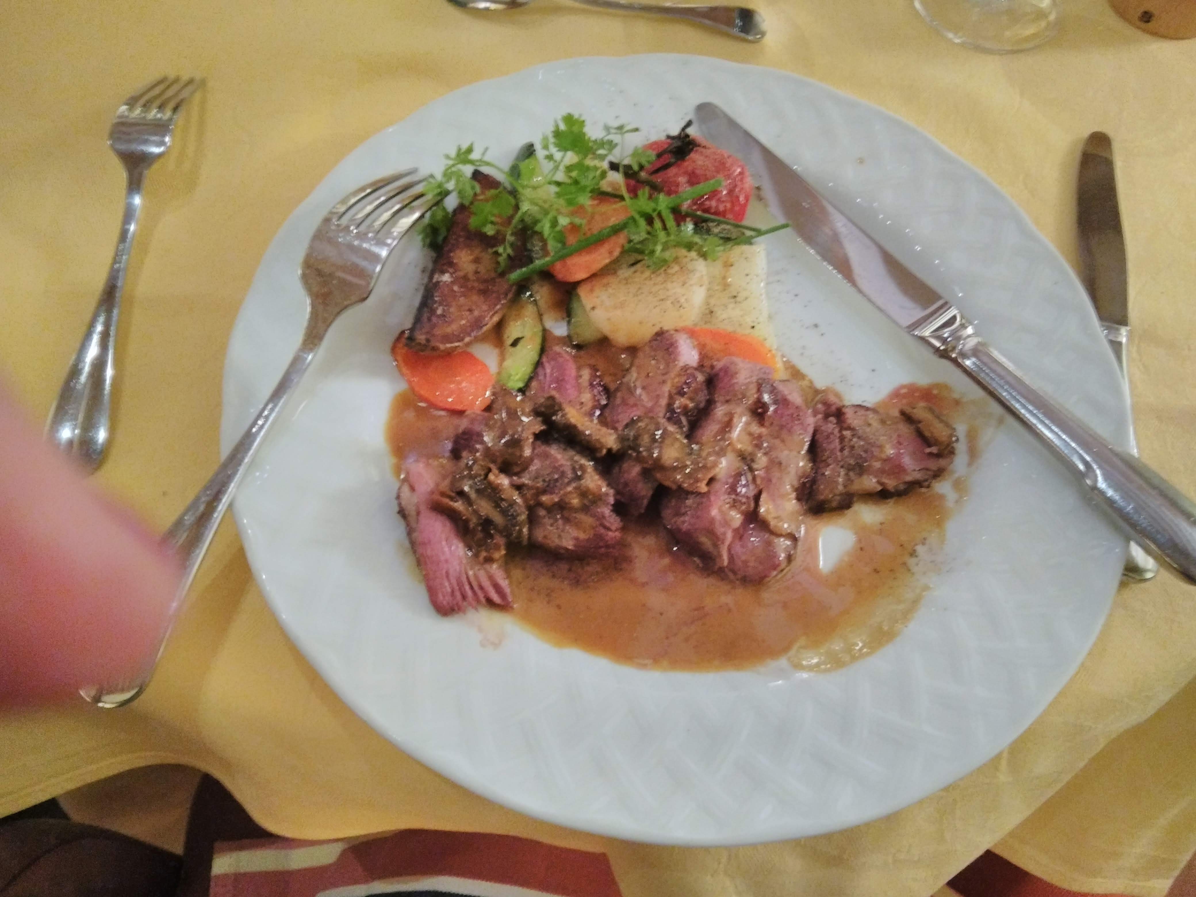 Photo n° 3 de l'avis de La.u fait le 24/11/2017 à 21:36