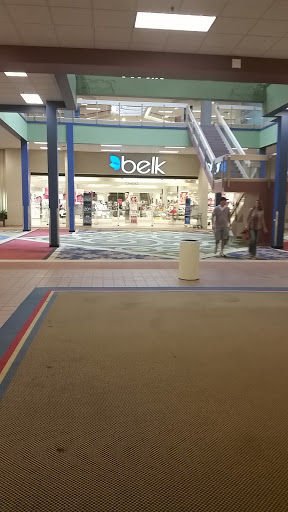 Shopping Mall «Fort Henry Mall», reviews and photos, 2101 Fort Henry Dr, Kingsport, TN 37664, USA