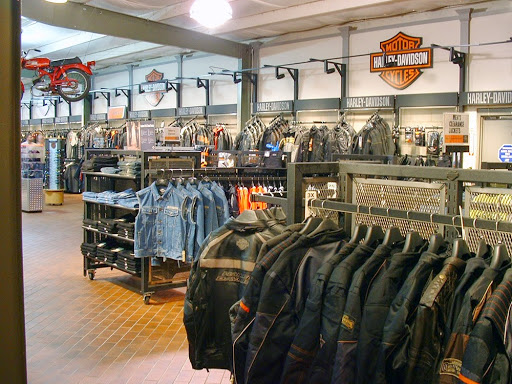 Harley-Davidson Dealer «South East Harley-Davidson», reviews and photos, 23105 Aurora Rd, Bedford Heights, OH 44146, USA