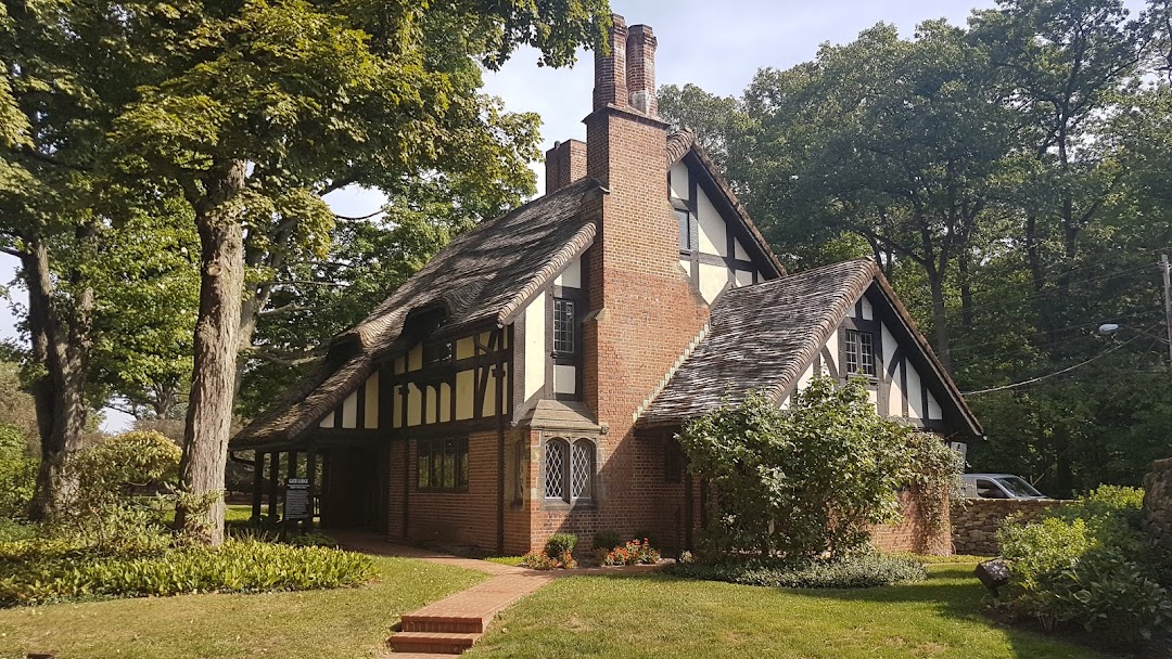 Stan Hywet Hall & Gardens - Gate Lodge