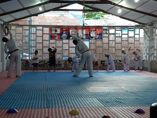 Escuela de karate Pucallpa