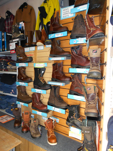 Sporting Goods Store «Wilderness Sports, Inc», reviews and photos, 107 E Division St, Ishpeming, MI 49849, USA