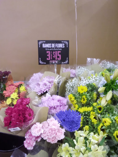 Grocery Store «Northgate Gonzalez Markets», reviews and photos, 3828 Peck Rd, El Monte, CA 91732, USA