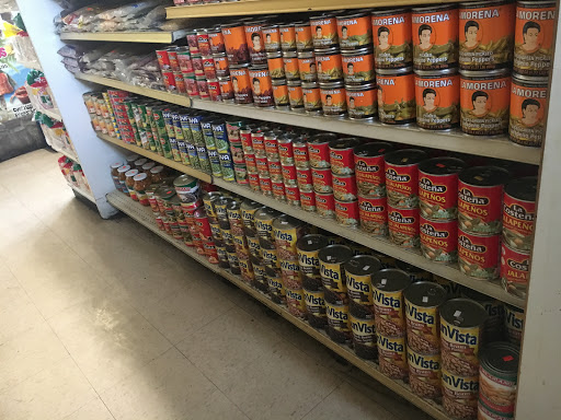 Grocery Store «Azteca De Oro Market», reviews and photos, 499 State St, Clearfield, UT 84015, USA