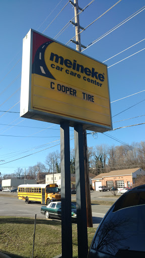 Auto Repair Shop «Meineke Car Care Center», reviews and photos, 5026 Melrose Ave NW, Roanoke, VA 24017, USA