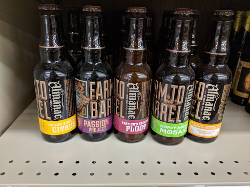 Beer Store «Family Beer & Liquor Store», reviews and photos, 20200 US Rte 20 Frontage Rd, East Dubuque, IL 61025, USA