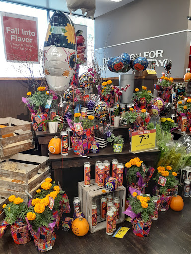 Grocery Store «Ralphs Fresh Fare», reviews and photos, 6290 Pacific Coast Hwy, Long Beach, CA 90803, USA