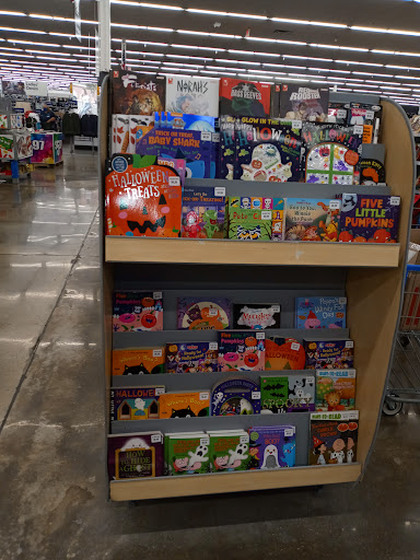 Department Store «Walmart Supercenter», reviews and photos, 2645 Blairs Ferry Rd NE, Cedar Rapids, IA 52402, USA