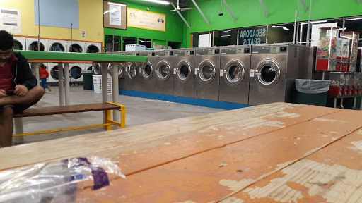 Laundromat «Amigo Laundry», reviews and photos, 3349 Country Club Dr W, Irving, TX 75038, USA