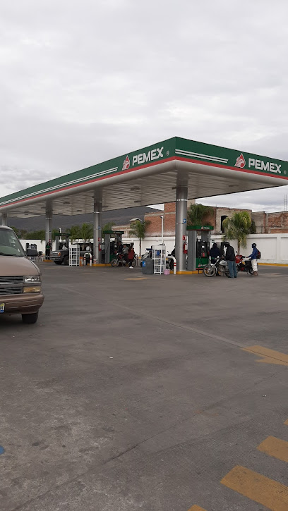 Gasolinera Servicio Ramírez