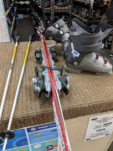 Ski Rental Service «Christy Sports - Ski & Patio», reviews and photos, 14371 W Colfax Ave, Lakewood, CO 80401, USA