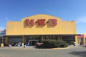 H-E-B Laredo image