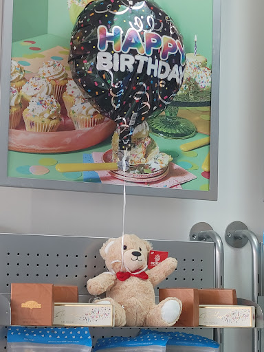 Gift Shop «Edible Arrangements», reviews and photos, 140 Gateway S Blvd, Dover, DE 19901, USA