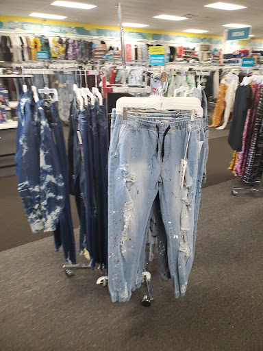 Clothing Store «Citi Trends», reviews and photos, 2131 Pleasant Hill Rd, Duluth, GA 30096, USA