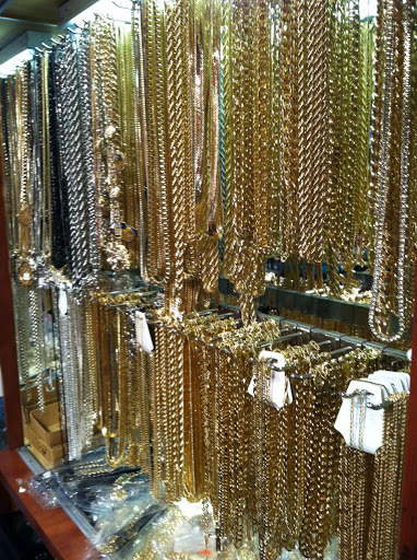 Jewelry Liquidation : Oro Laminado, 18K Gold Fill