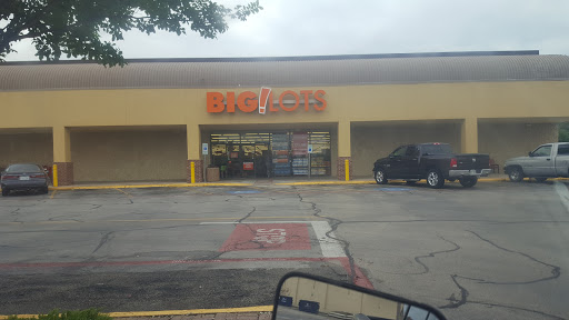 Discount Store «Big Lots», reviews and photos, 3185 Denton Hwy, Haltom City, TX 76117, USA