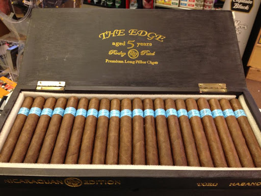 Tobacco Shop «Sikar cigar Lounge & Bar», reviews and photos, 1624 Delaware Ave, Wilmington, DE 19806, USA