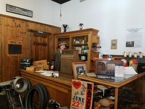 Harley-Davidson Dealer «A.D. Farrow Co. Harley-Davidson (Downtown)», reviews and photos, 491 W Broad St, Columbus, OH 43215, USA