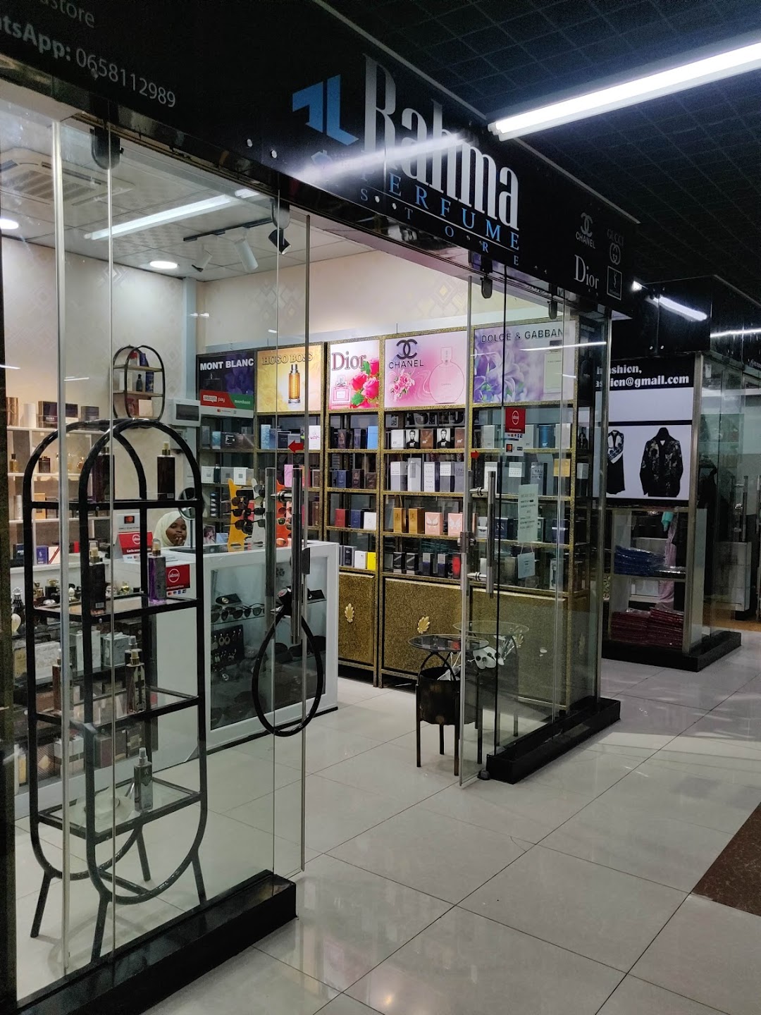Al Rahma perfume store