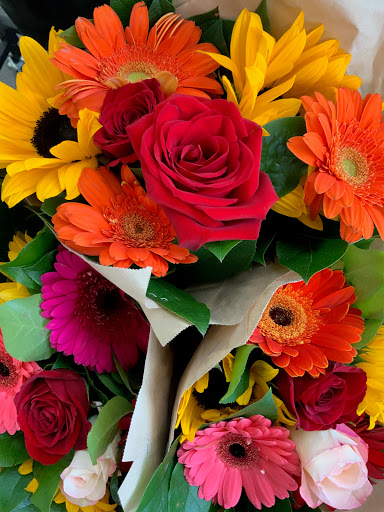 Grocery Store «Community Market Natural Foods», reviews and photos, 1899 Mendocino Ave, Santa Rosa, CA 95401, USA