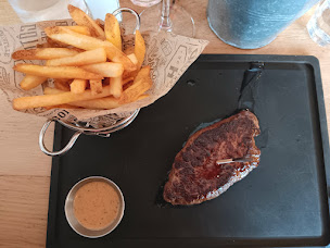 Photo n°85 de Hippopotamus Steakhouse à Paris ()