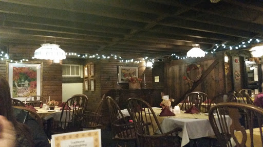 Golf Course «Apple Mountain Golf & CC», reviews and photos, 369 Hazen Oxford Rd, Belvidere, NJ 07823, USA