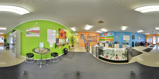 Vaporizer Store «Discover Vapin», reviews and photos, 231 E High St, Mooresville, IN 46158, USA