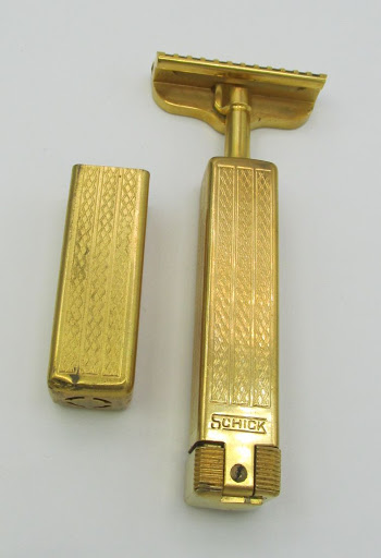 Pawn Shop «Calvert Pawn», reviews and photos, 102 Central Square Dr, Prince Frederick, MD 20678, USA