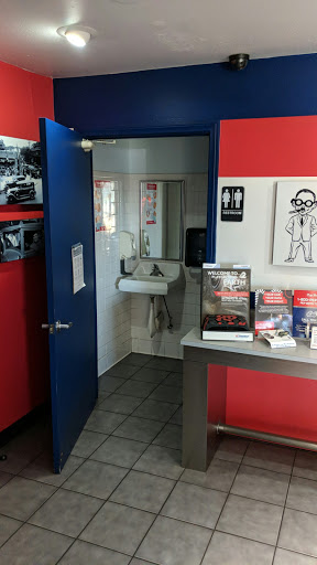 Car Repair and Maintenance «Pep Boys Auto Service & Tire», reviews and photos, 1950 Newport Blvd, Costa Mesa, CA 92627, USA