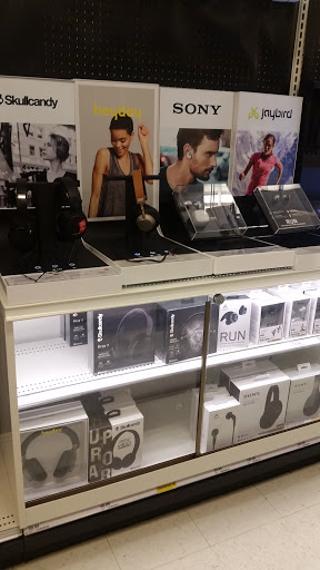 Department Store «Target», reviews and photos, 4777 S 27th St, Greenfield, WI 53221, USA