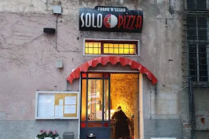 Solo Pizza image