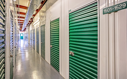 Self-Storage Facility «Metro Self Storage», reviews and photos, 1675 Starkey Rd, Largo, FL 33771, USA