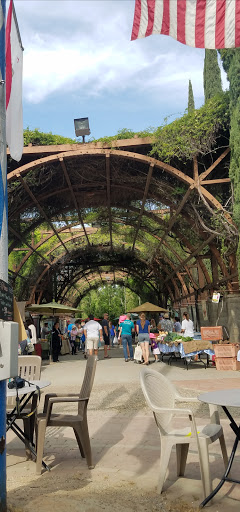 The Vineyard Farmer's Market