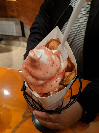 Ice Cream Shop «Cow Tipping Creamery», reviews and photos, 4715 S Lamar Blvd, Austin, TX 78745, USA