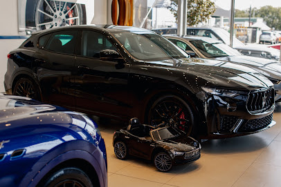 Maserati dealer