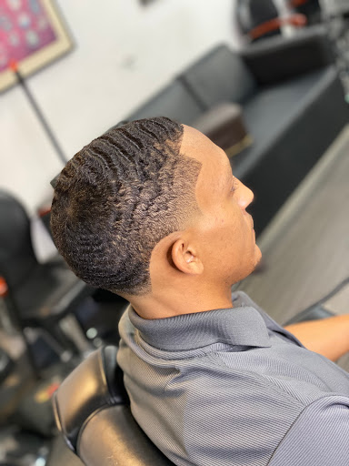 Barber Shop «No. 1 Celebrity Barbershop», reviews and photos, 2015 S Orange Ave, Orlando, FL 32806, USA