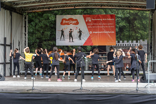 Stagecoach Frankfurt Süd-Ost - Tanzschule, Schauspielschule & Gesangsunterricht