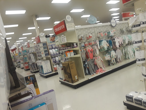 Department Store «Target», reviews and photos, 50 Spring Valley Market Pl, Spring Valley, NY 10977, USA