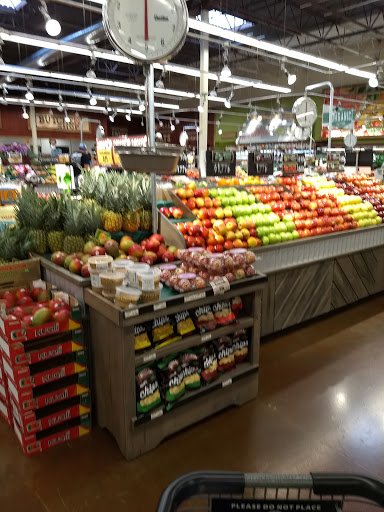 Grocery Store «Fresh Thyme Farmers Market- Bloomington IN», reviews and photos, 3600 W 3rd St, Bloomington, IN 47404, USA