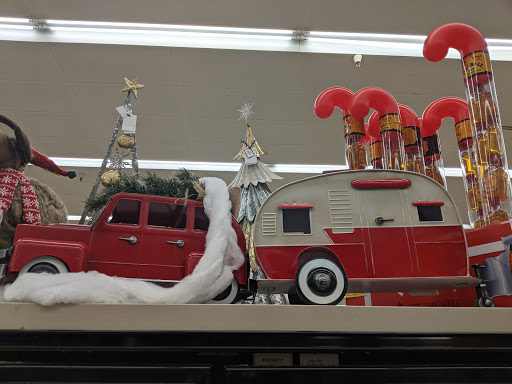 Grocery Store «Safeway», reviews and photos, 14922 Olympic Dr, Clearlake, CA 95422, USA