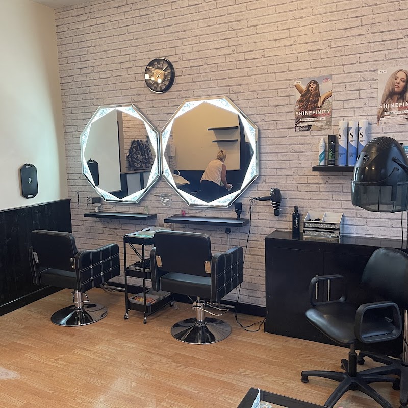 Second image hair salon
