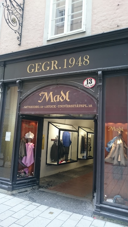 Madl - Haute Couture & Tracht