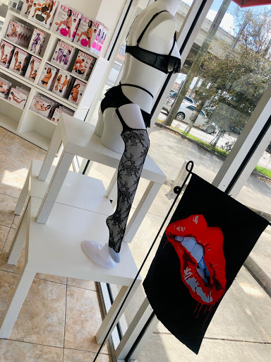 Lingerie Store «Katz Stores - Galleria», reviews and photos, 5555 Southwest Fwy, Houston, TX 77056, USA