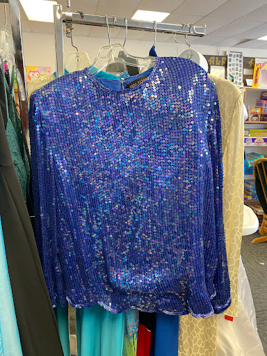 Thrift Store «Alpine Attic Thrift Shop», reviews and photos, 2115 Pacific Coast Hwy, Lomita, CA 90717, USA