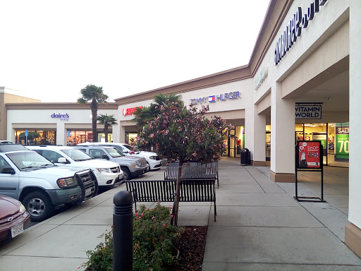 Shopping Mall «Pismo Beach Premium Outlets», reviews and photos, 333 5 Cities Dr, Pismo Beach, CA 93449, USA