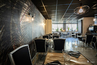 Atmosphère du Restaurant Crêperie La Gourmandise à Maen Roch - n°16